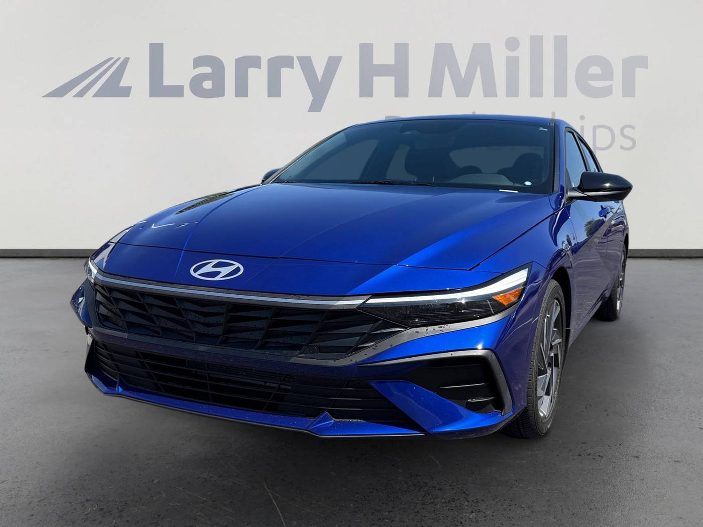 2025 Hyundai Elantra SEL Sport — Sedan — 4,928 mi — Peoria, AZ