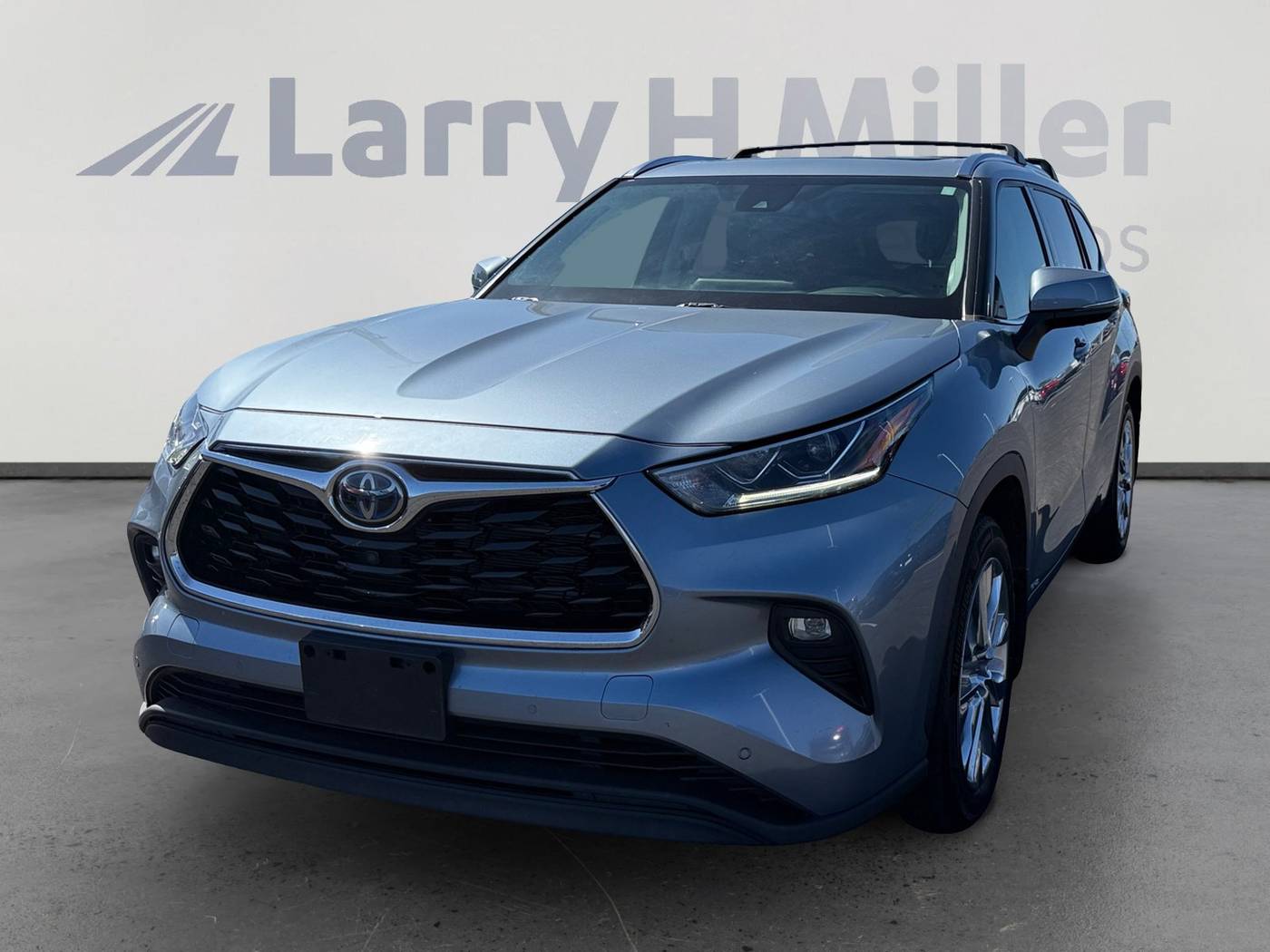 2022 Toyota Highlander Hybrid Limited — SUV — 51,574 mi — Peoria, AZ