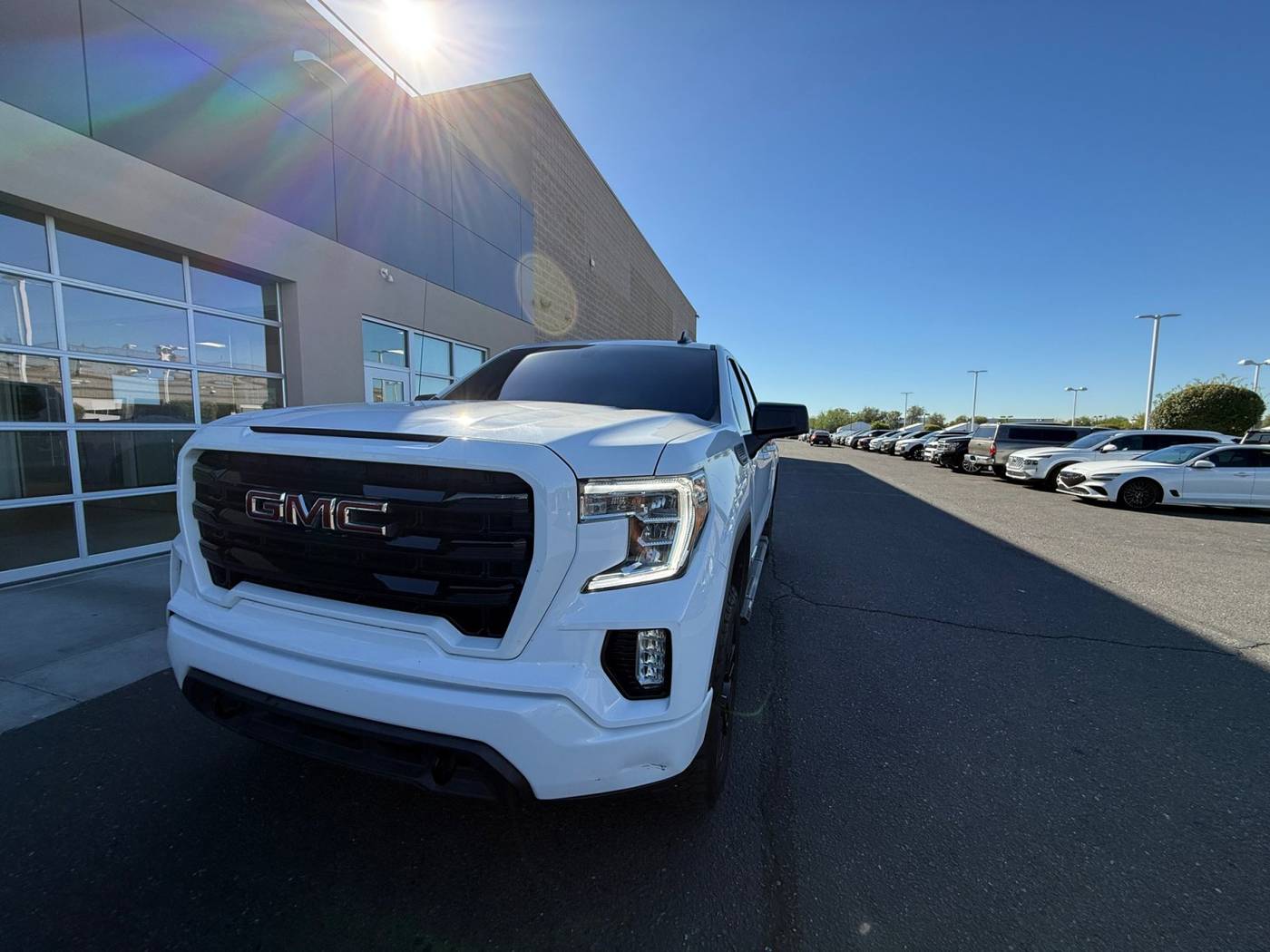 2022 GMC Sierra 1500 Limited Elevation — Pickup Truck — 88,288 mi — Peoria, AZ