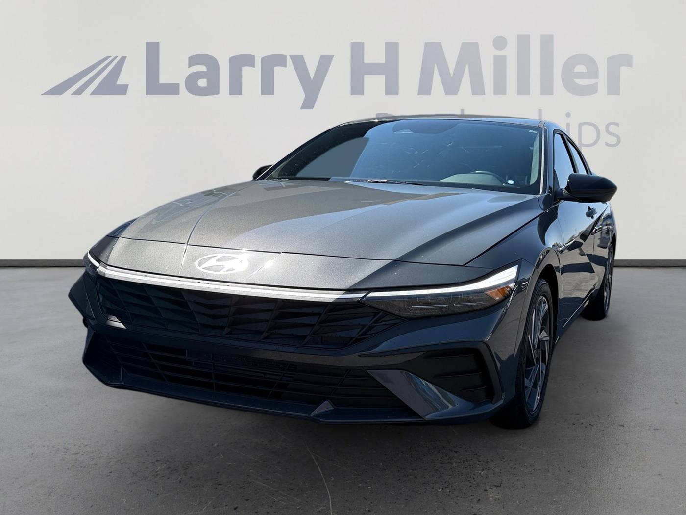 2025 Hyundai Elantra SEL Sport — Sedan — 4,266 mi — Peoria, AZ