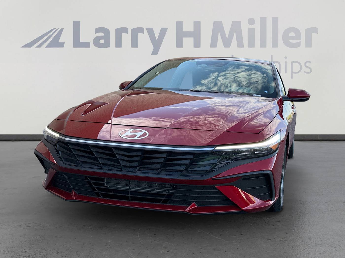 2025 Hyundai Elantra SE — Sedan — 5,636 mi — Peoria, AZ