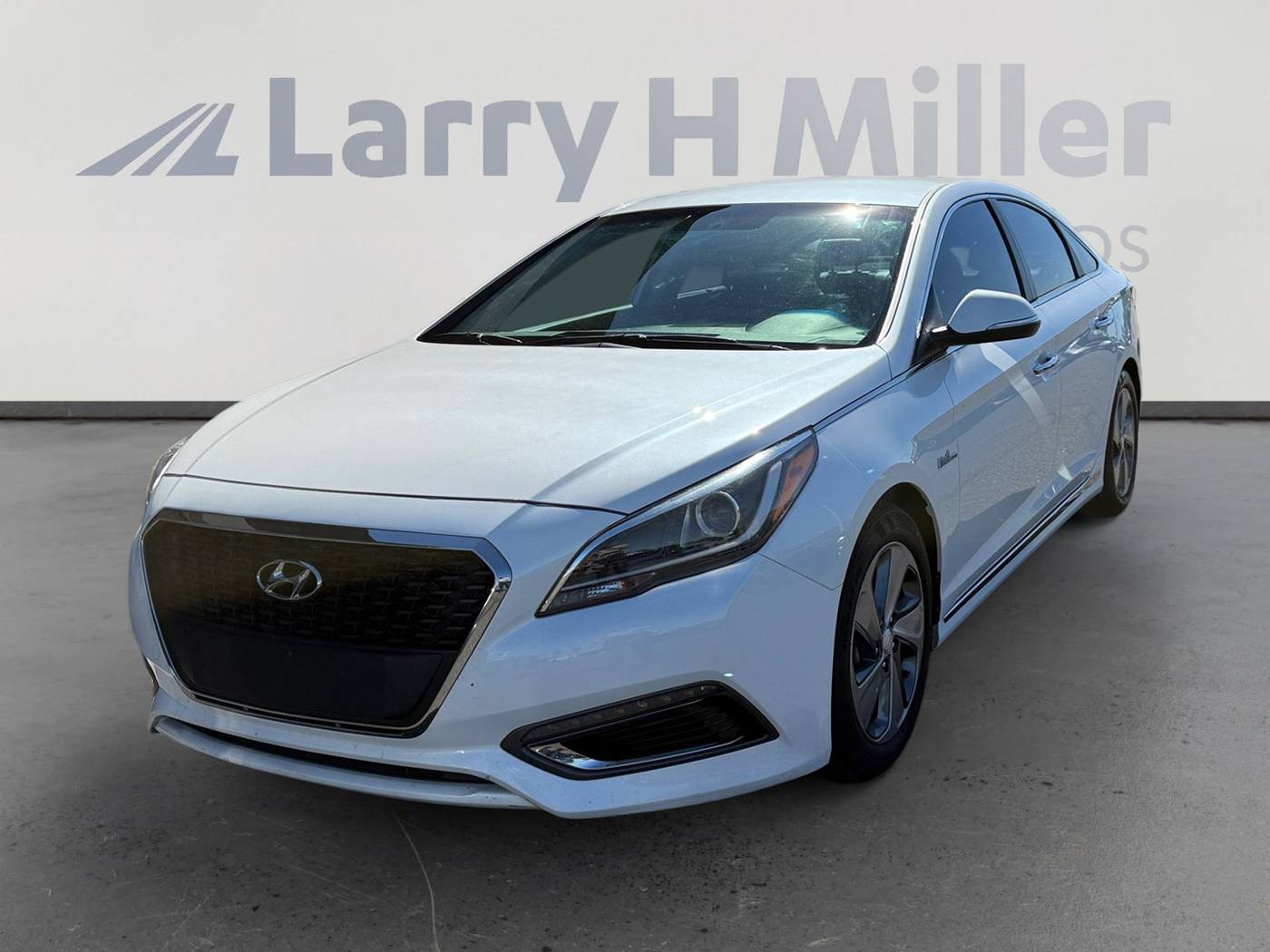 2017 Hyundai Sonata Hybrid Limited — Sedan — 98,029 mi — Peoria, AZ