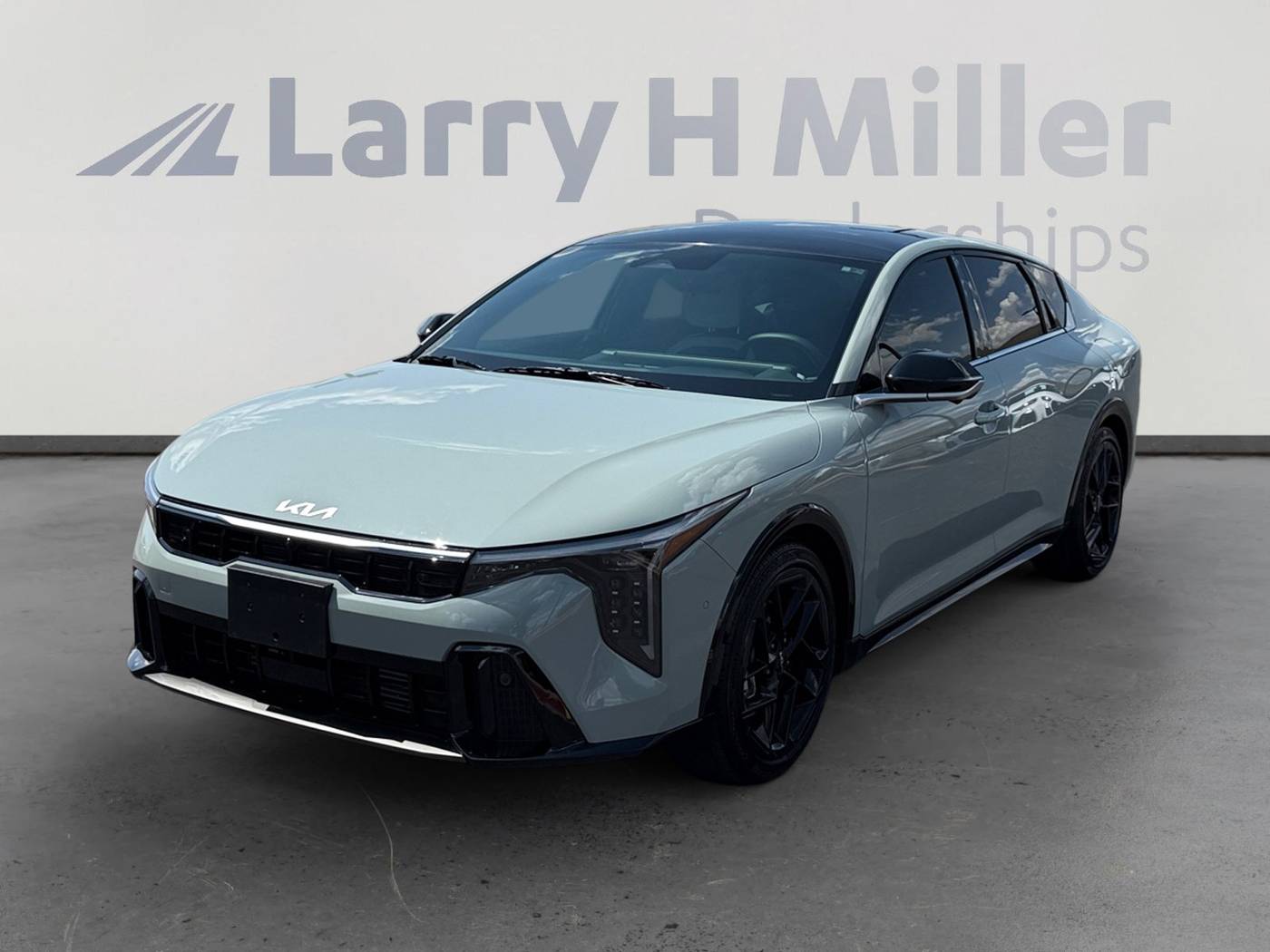 2025 Kia K4 GT-Line Turbo — Sedan — 1,489 mi — Peoria, AZ