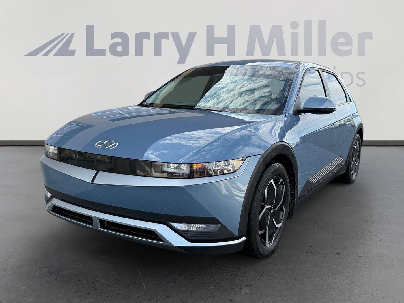 2022 Hyundai IONIQ 5 SE — SUV — 41,894 mi — Peoria, AZ