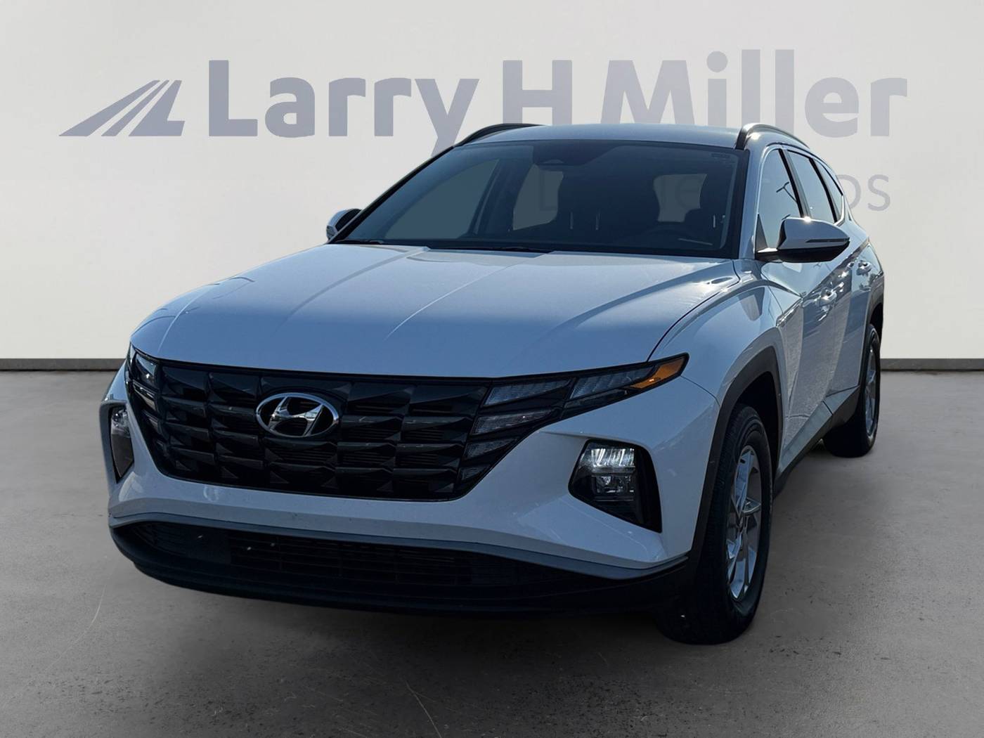 2023 Hyundai Tucson SEL — SUV — 15,177 mi — Peoria, AZ
