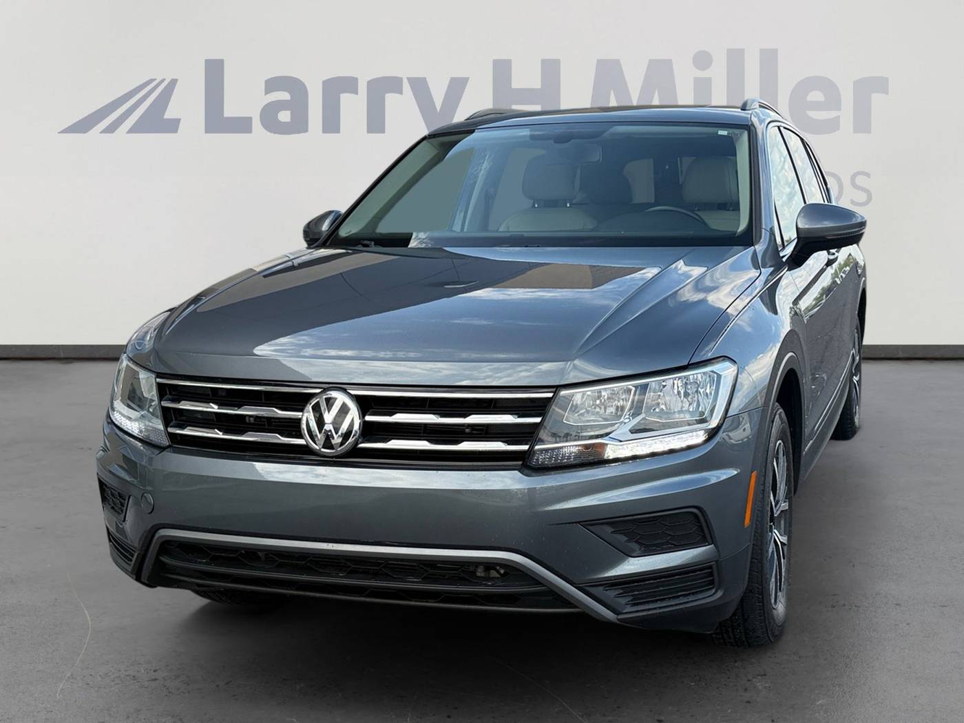 2019 Volkswagen Tiguan SE — SUV — 61,631 mi — Peoria, AZ