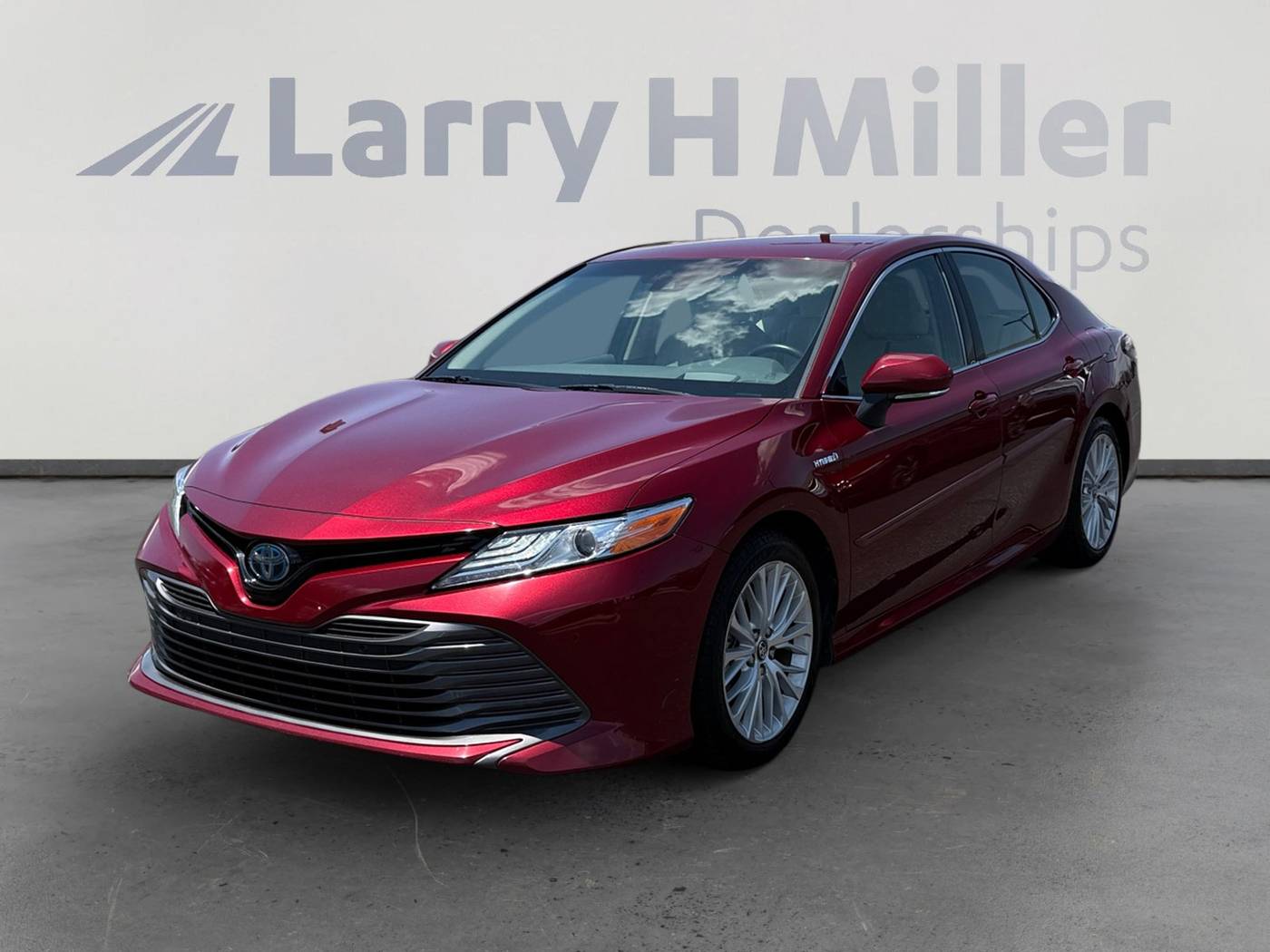 2018 Toyota Camry Hybrid XLE — Sedan — 74,372 mi — Peoria, AZ