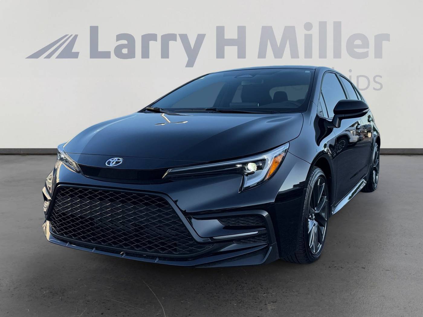2025 Toyota Corolla SE — Sedan — 3,361 mi — Peoria, AZ