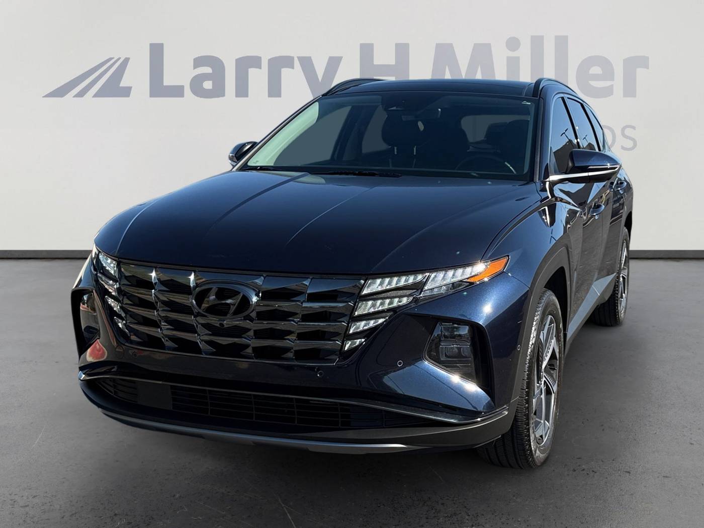 2023 Hyundai Tucson Hybrid Limited — SUV — 19,869 mi — Peoria, AZ