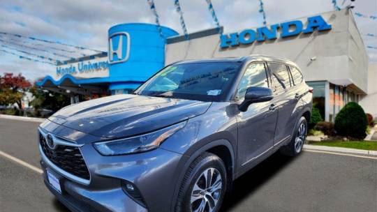 2022 Toyota Highlander XLE — SUV — 31,545 mi — Lakewood, NJ