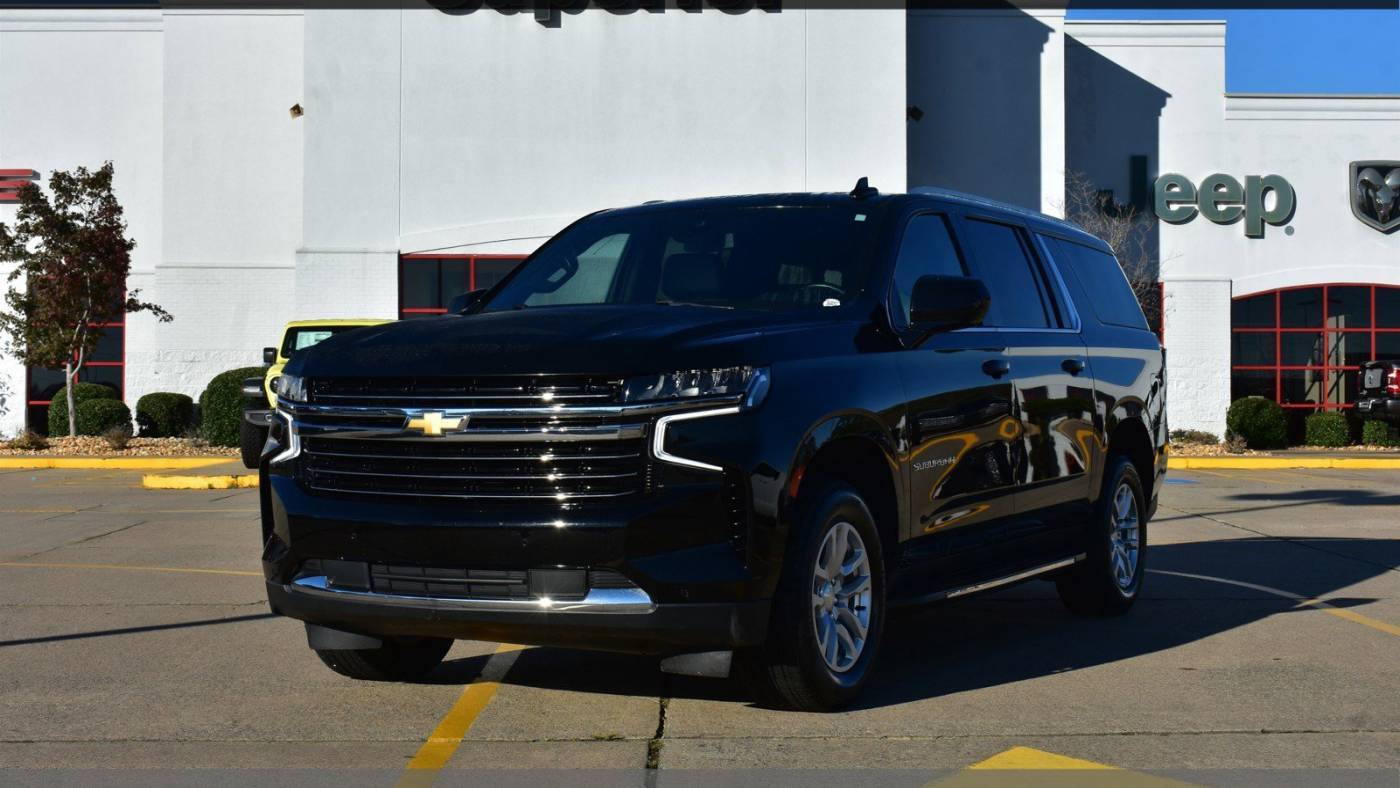 2023 Chevrolet Suburban LT — SUV — 51,646 mi — Conway, AR