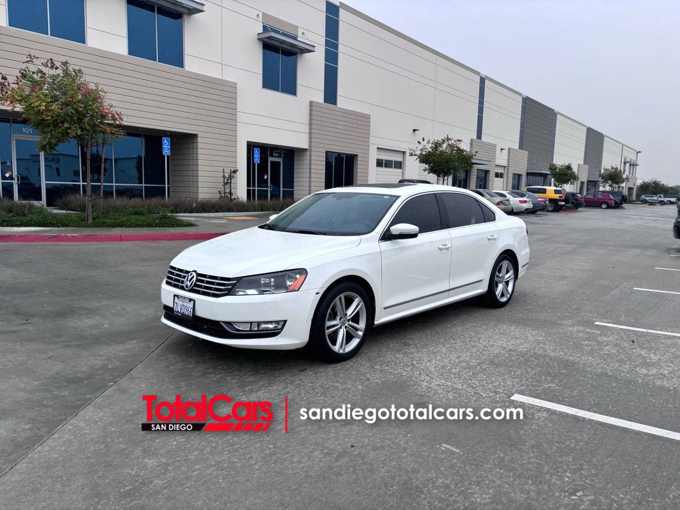 2015 Volkswagen Passat 1.8T SEL Premium — Sedan — 121,241 mi — San Diego, CA