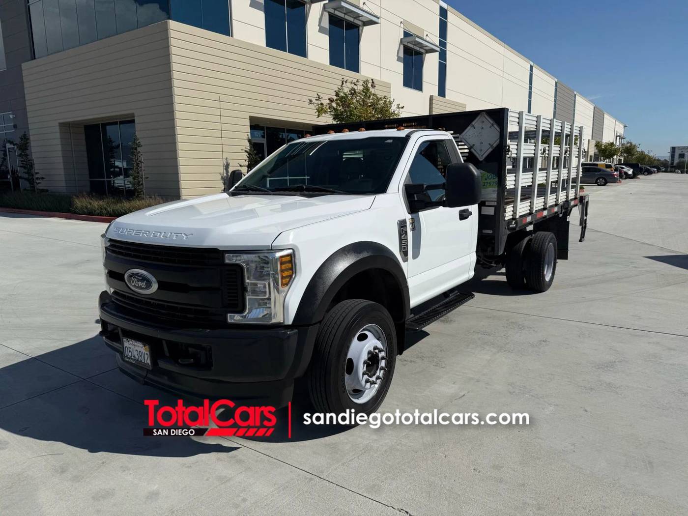2019 Ford Super Duty F-450 Chassis Cab XL — Chassis Cab Truck — 127,179 mi — San Diego, CA