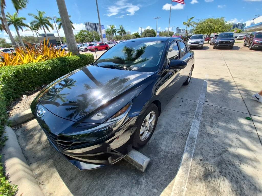 2023 Hyundai Elantra SE — Sedan — 37,839 mi — Fort Lauderdale, FL