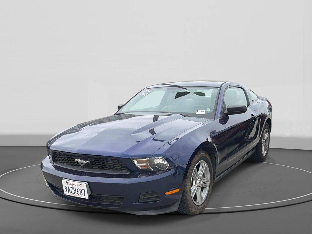 2012 Ford Mustang V6
