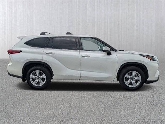 2021 Toyota Highlander LE — SUV — 18,193 mi — Gainesville, FL