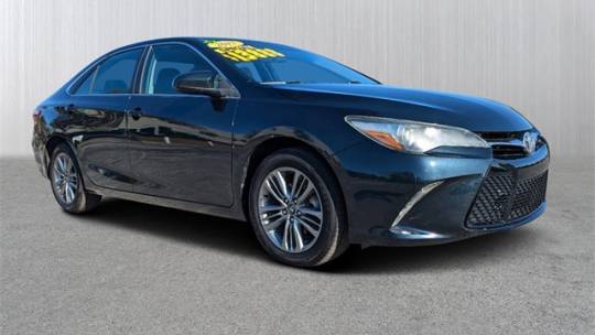 2017 Toyota Camry SE — Sedan — 115,670 mi — Gainesville, FL