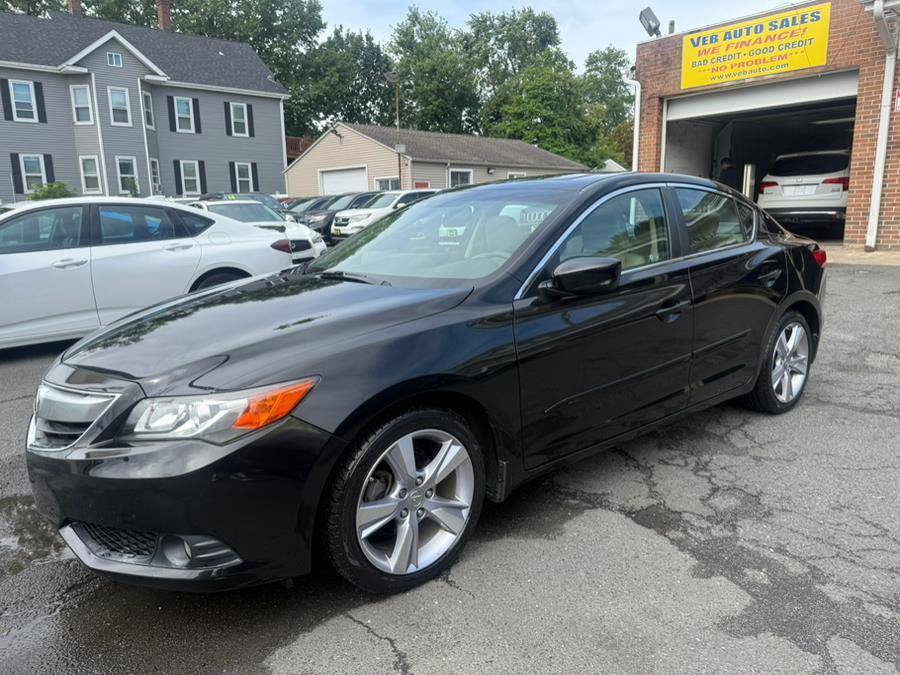2013 Acura ILX Technology Package — Sedan — 104,248 mi — Hartford, CT