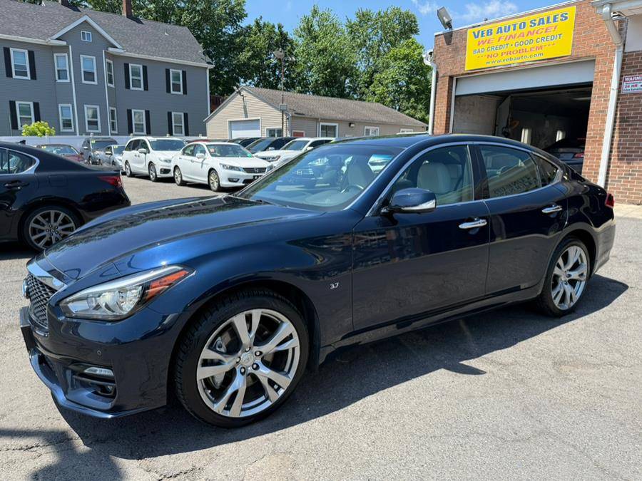 2018 INFINITI Q70 3.7x LUXE — Sedan — 55,103 mi — Hartford, CT