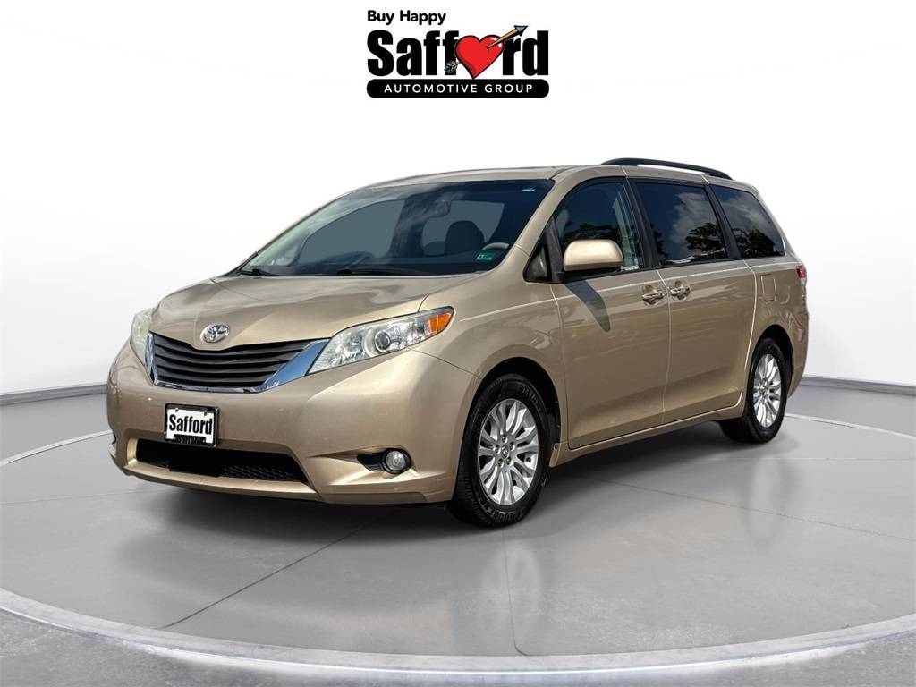 2014 Toyota Sienna XLE — Minivan — 75,890 mi — Fredericksburg, VA