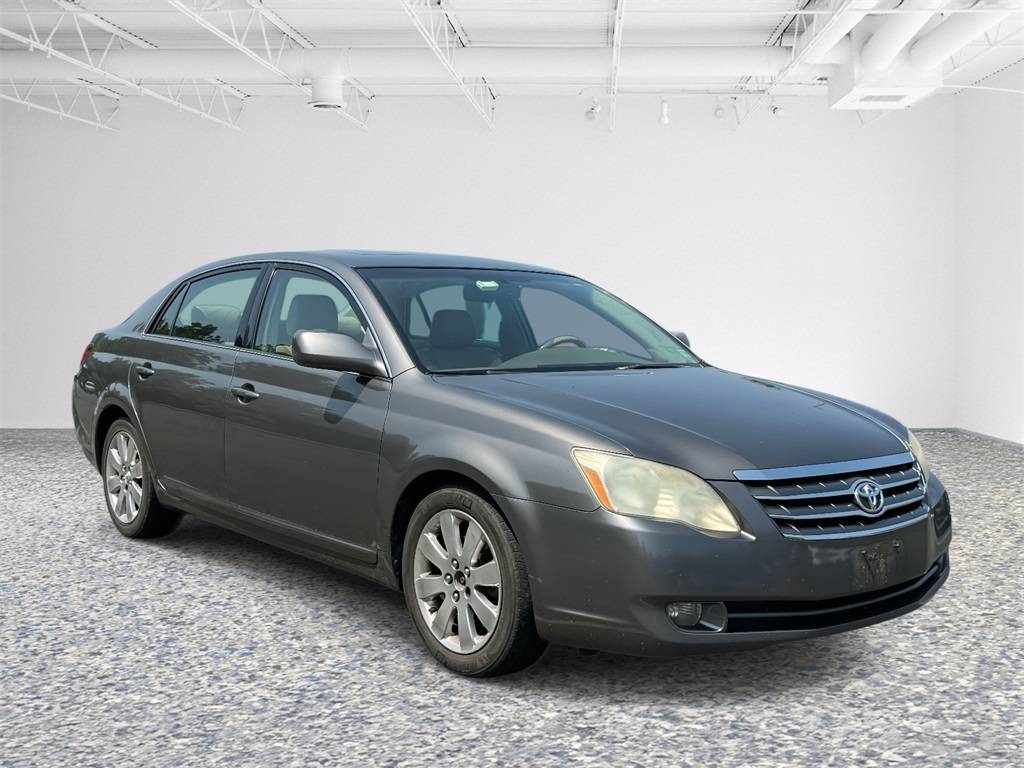 2005 Toyota Avalon Limited — Sedan — 204,974 mi — Fredericksburg, VA