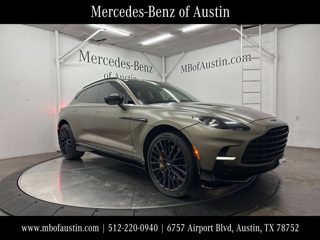 2023 Aston Martin DBX 707