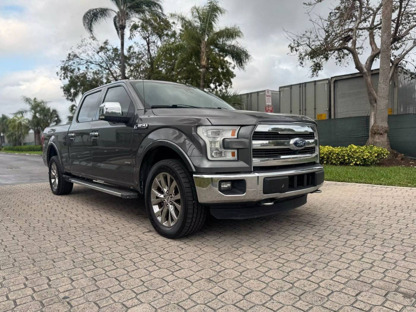 2015 Ford F-150 Lariat — Pickup Truck — 126,630 mi — Miami, FL