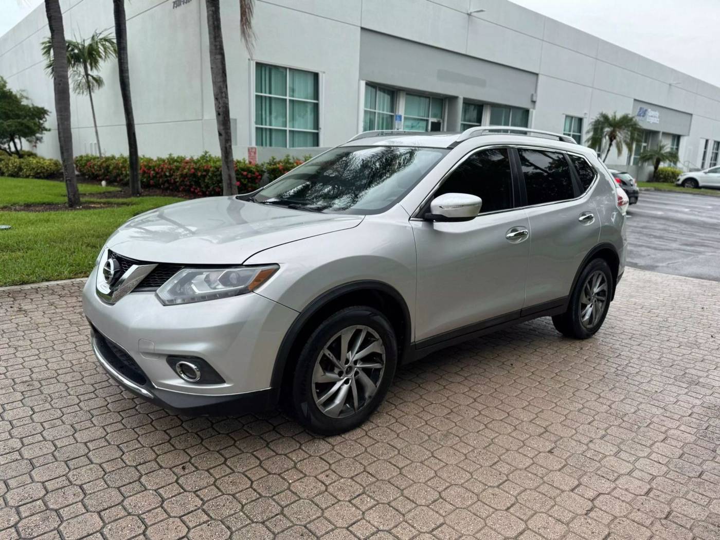 2015 Nissan Rogue SL — SUV — 119,109 mi — Miami, FL