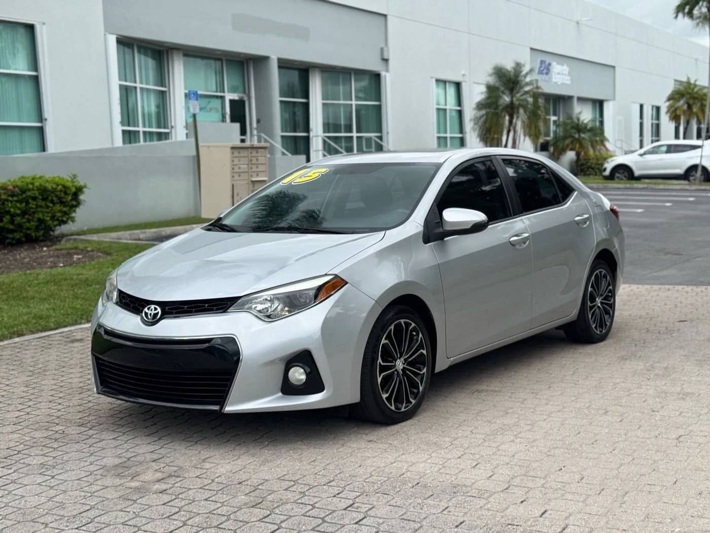 2015 Toyota Corolla S — Sedan — 164,903 mi — Miami, FL