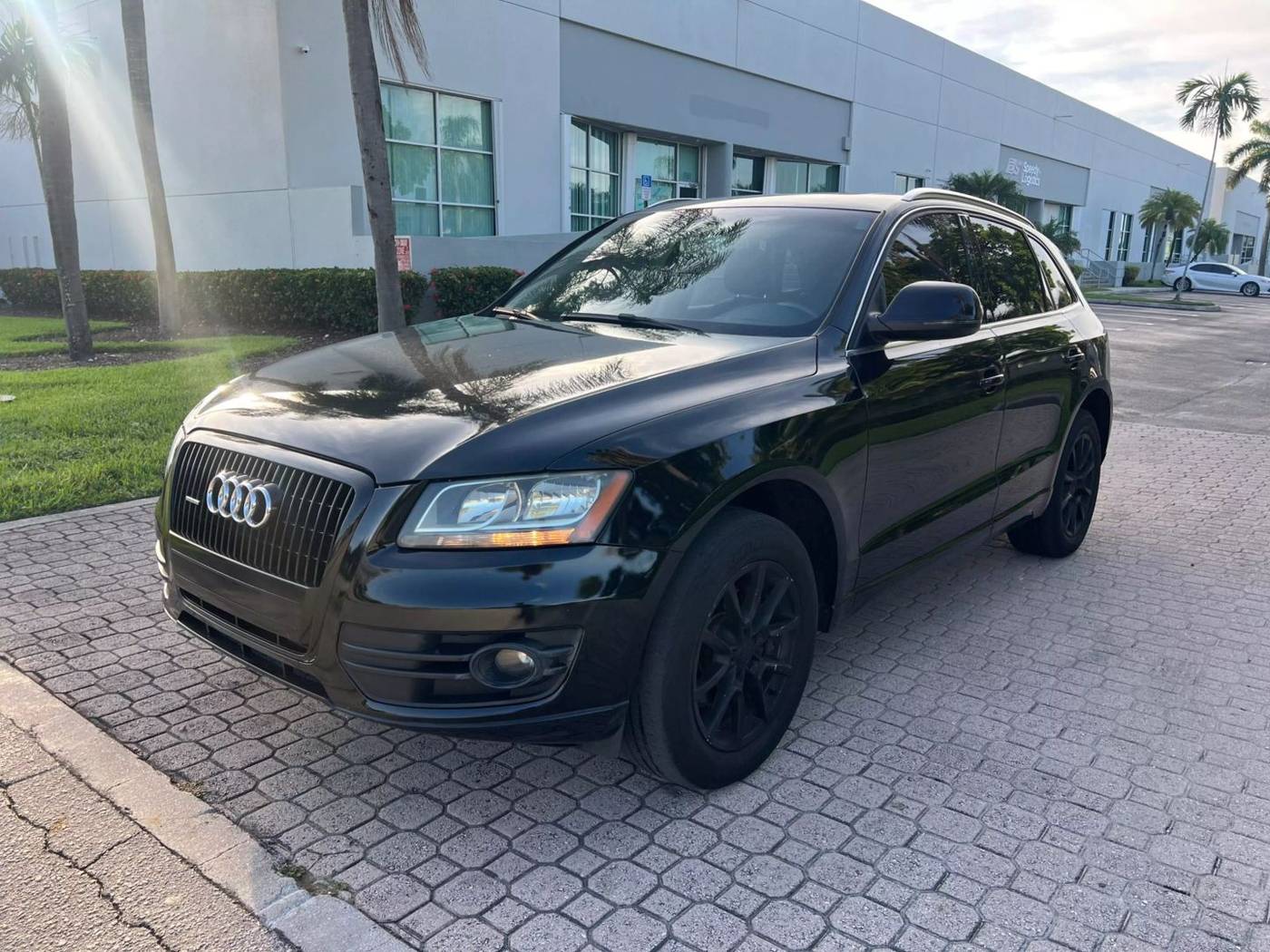 2012 Audi Q5 Premium — SUV — 154,061 mi — Miami, FL