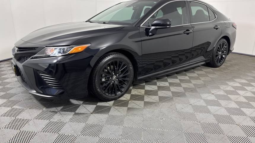 2020 Toyota Camry SE — Sedan — 58,565 mi — Maplewood, MN