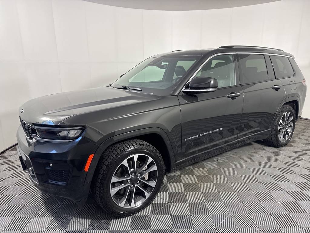 2023 Jeep Grand Cherokee Overland — SUV — 84,529 mi — Maplewood, MN