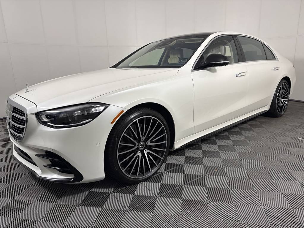 2022 Mercedes-Benz S-Class S 580 — Sedan — 2,599 mi — Maplewood, MN