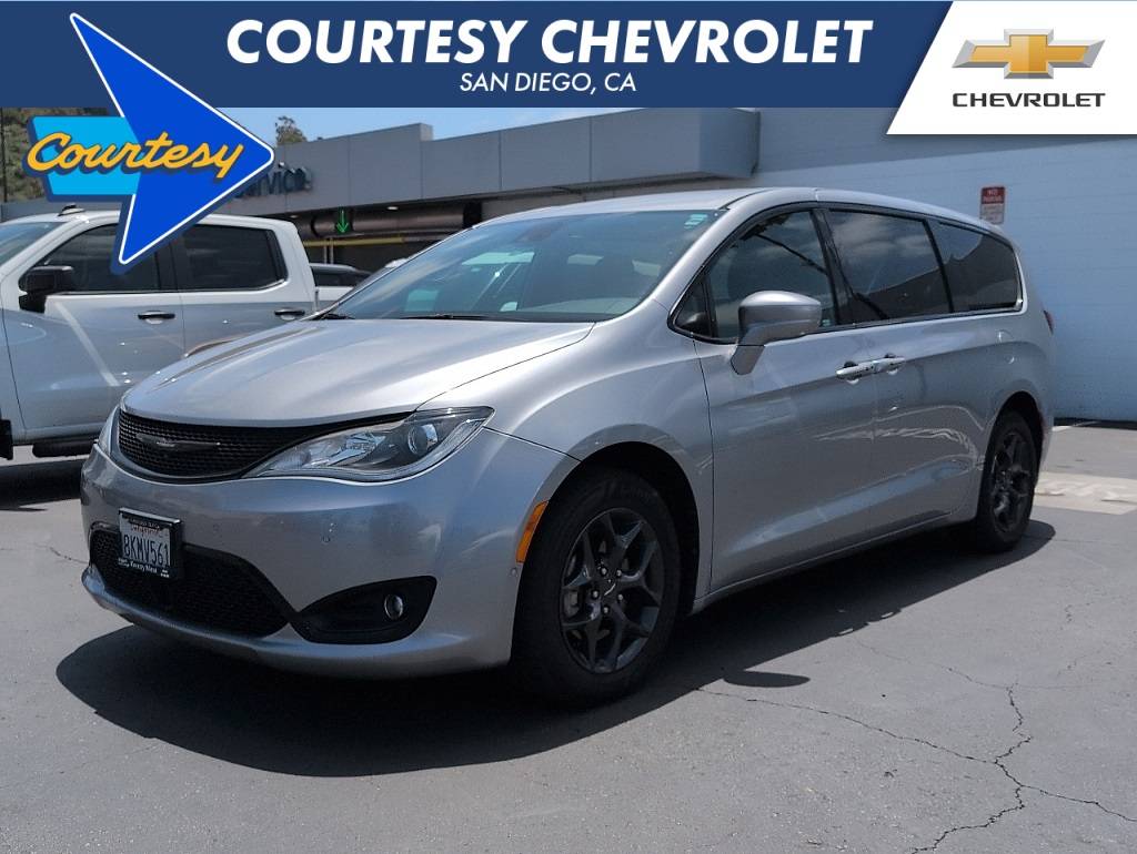 2019 Chrysler Pacifica Touring Plus — Minivan — 81,159 mi — San Diego, CA