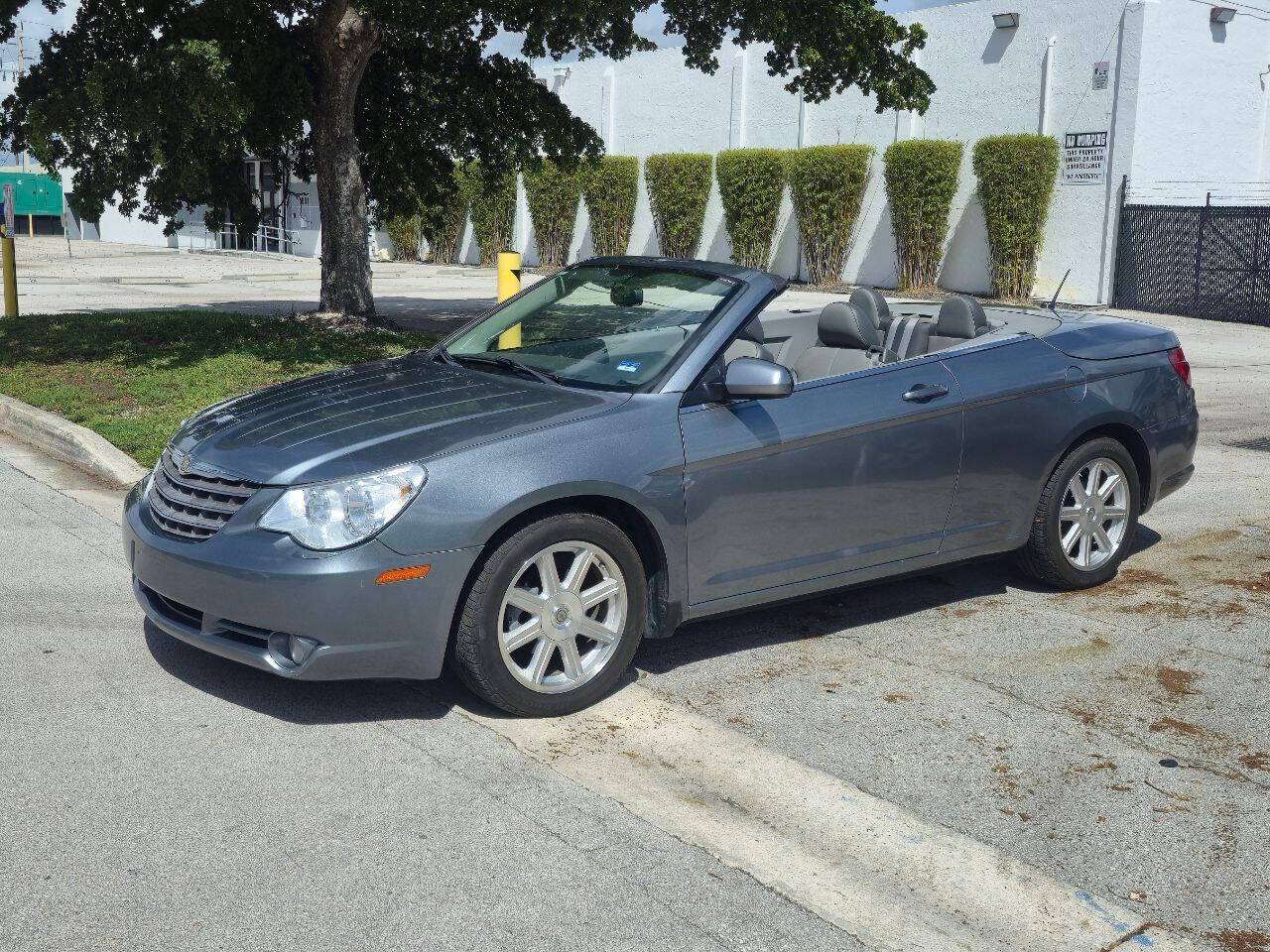 2008 Chrysler Sebring Touring — Convertible — 135,263 mi — Hallandale Beach, FL