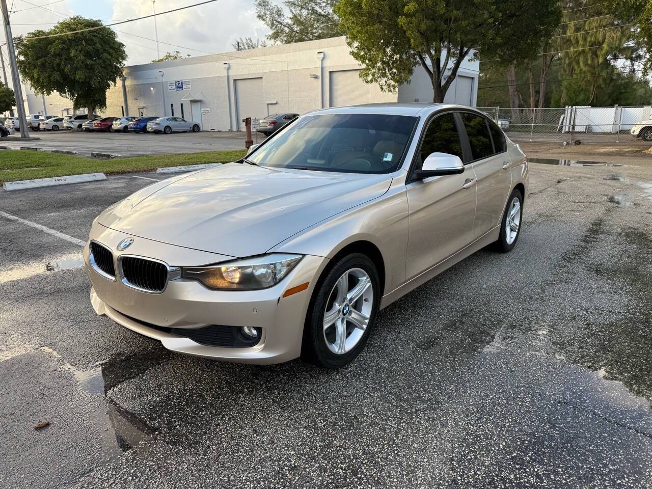 2015 BMW 3 Series 320i — Sedan — 57,284 mi — Hallandale Beach, FL