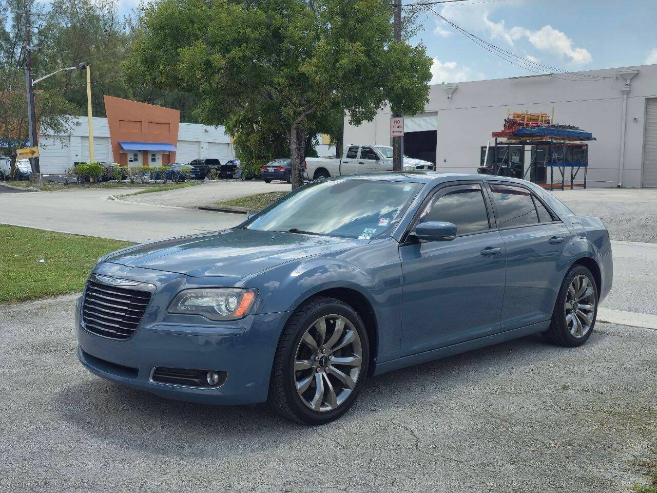 2014 Chrysler 300 S — Sedan — 86,492 mi — Hallandale Beach, FL