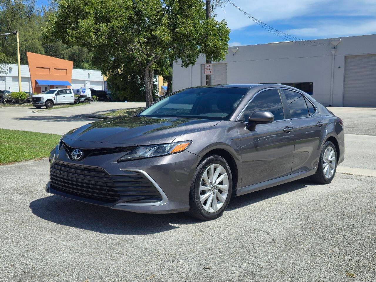 2022 Toyota Camry LE — Sedan — 41,308 mi — Hallandale Beach, FL