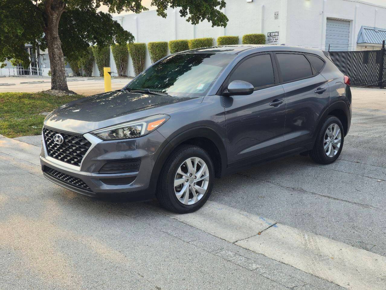 2019 Hyundai Tucson SE — SUV — 56,531 mi — Hallandale Beach, FL
