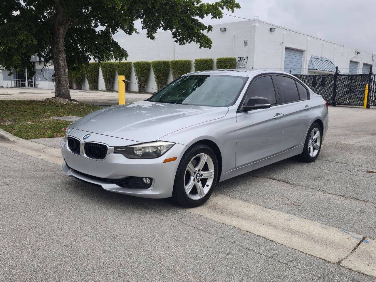 2013 BMW 3 Series 328i — Sedan — 95,717 mi — Hallandale Beach, FL