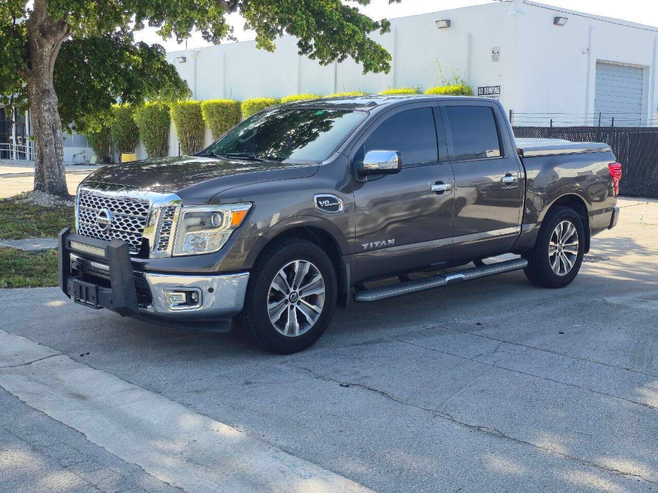 2017 Nissan Titan SL — Pickup Truck — 53,327 mi — Hallandale Beach, FL