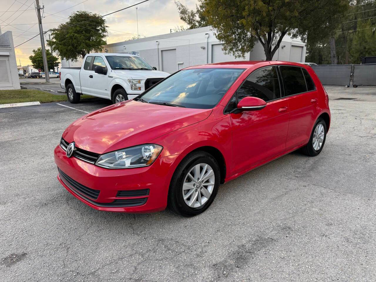 2017 Volkswagen Golf S