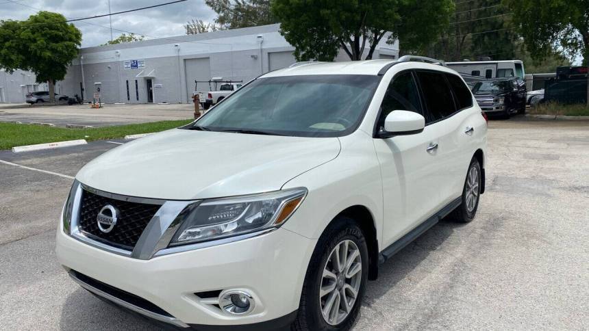 2016 Nissan Pathfinder SV — SUV — 89,675 mi — Hallandale Beach, FL