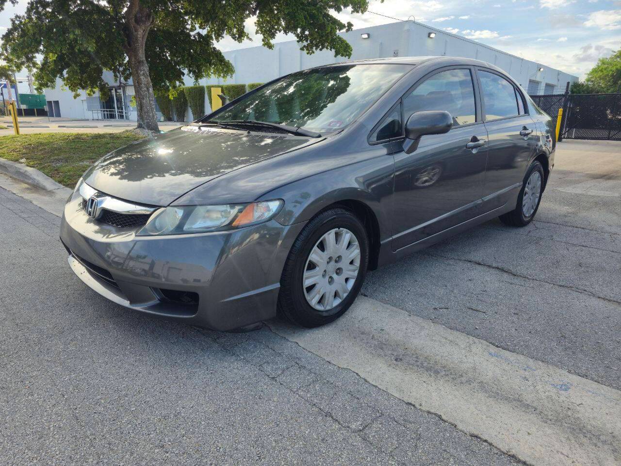 2010 Honda Civic DX — Sedan — 129,689 mi — Hallandale Beach, FL