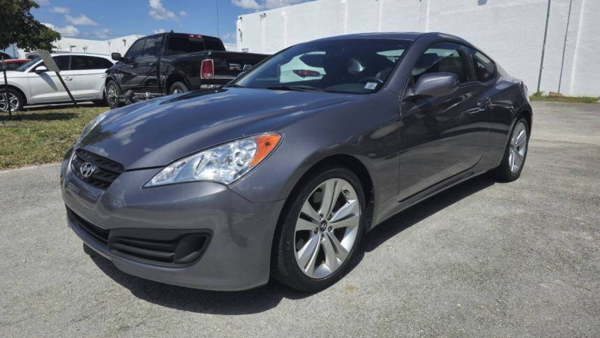 2011 Hyundai Genesis Coupe 2.0T Premium