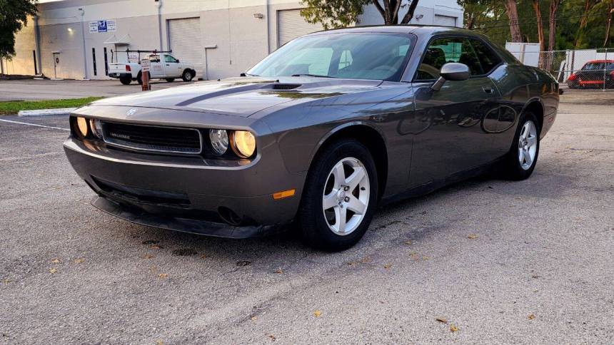 2010 Dodge Challenger SE — Coupe — 72,370 mi — Hallandale Beach, FL