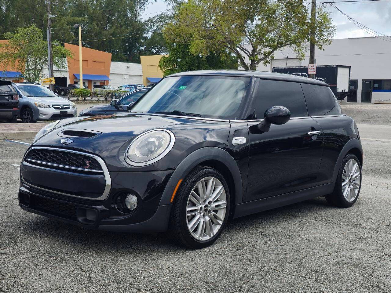 2015 MINI Hardtop Cooper S — Hatchback — 83,047 mi — Hallandale Beach, FL