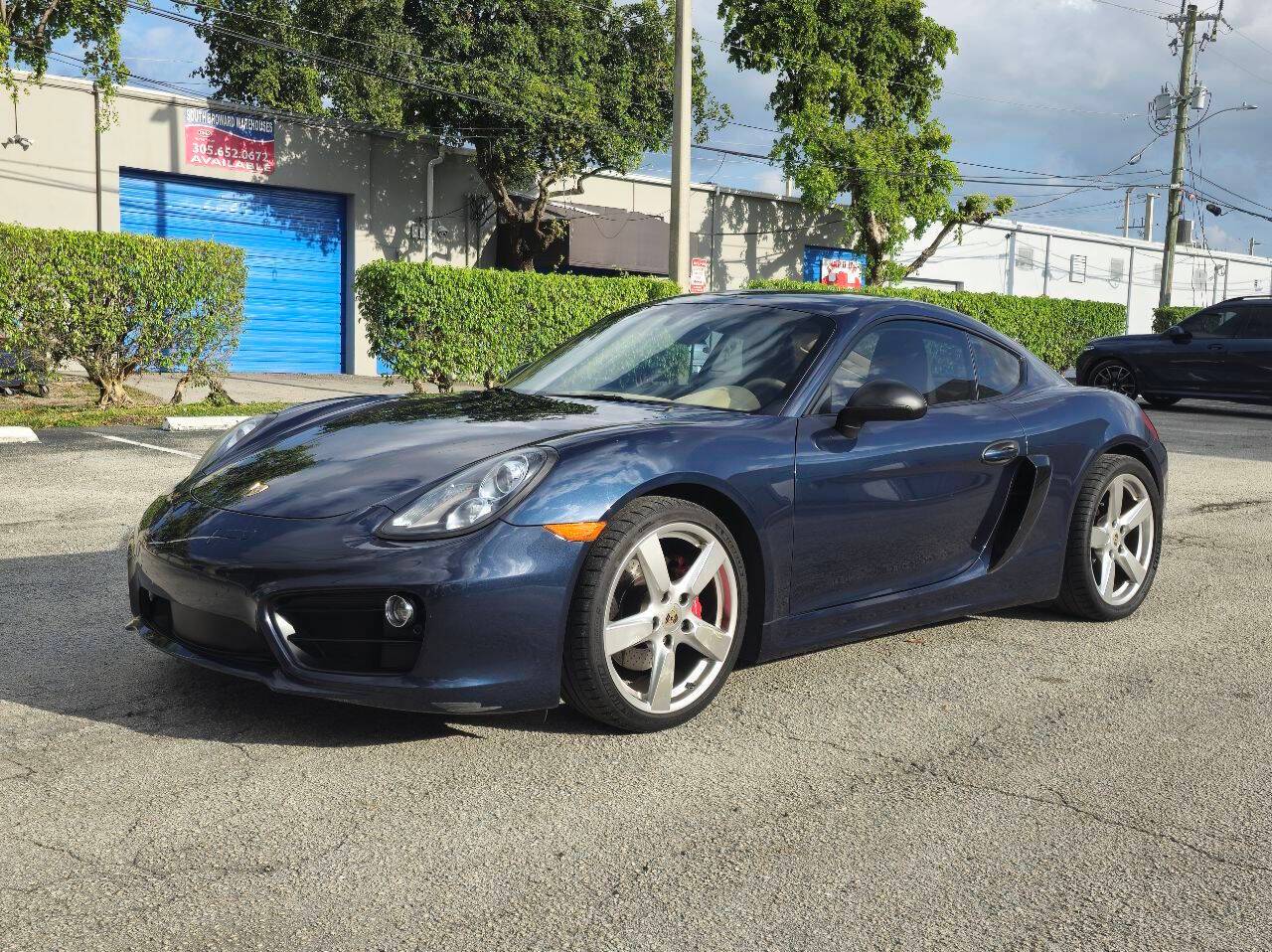 2014 Porsche Cayman S — Coupe — 75,011 mi — Hallandale Beach, FL