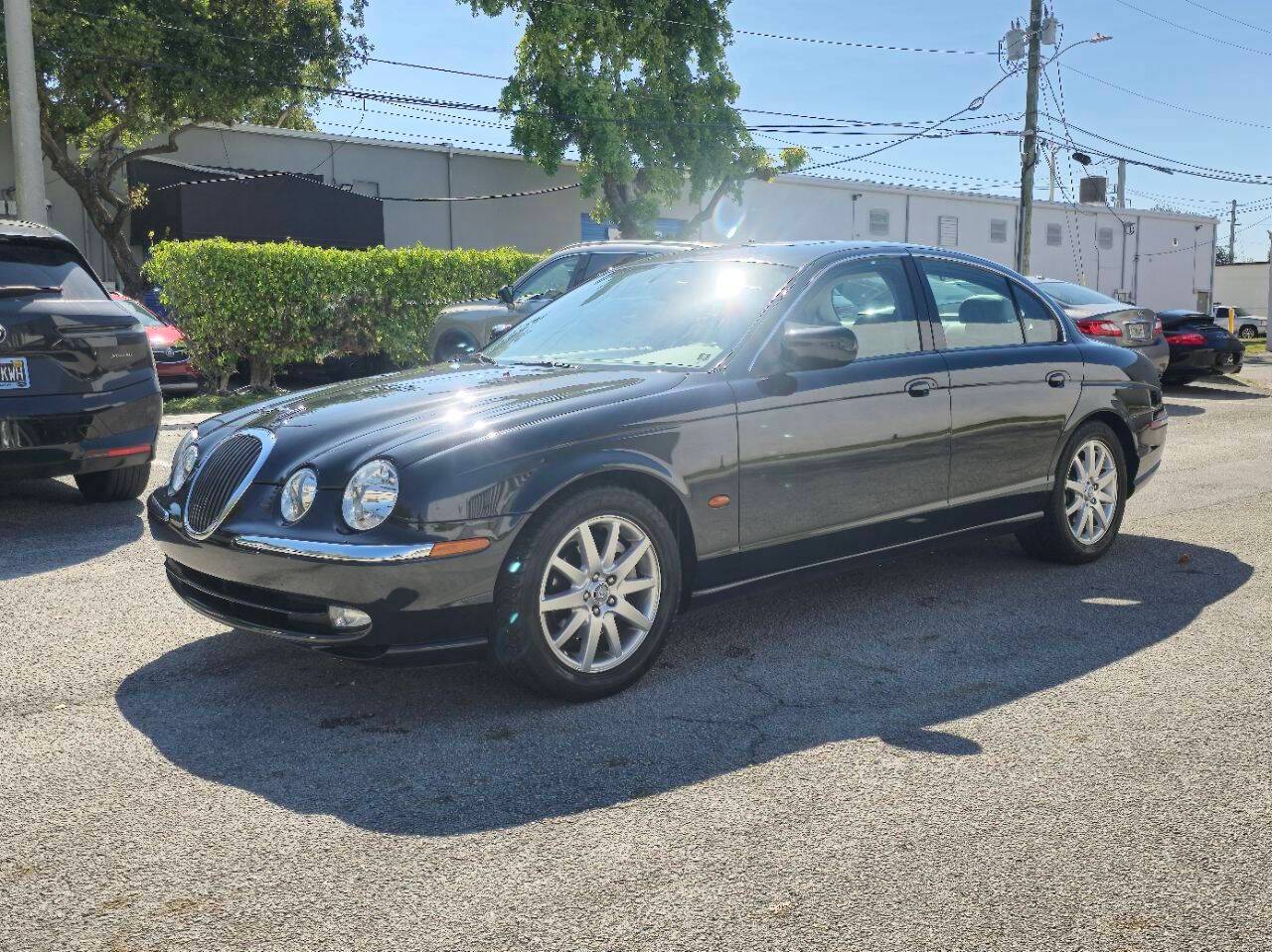 2001 Jaguar S-TYPE V6 — Sedan — 45,822 mi — Hallandale Beach, FL
