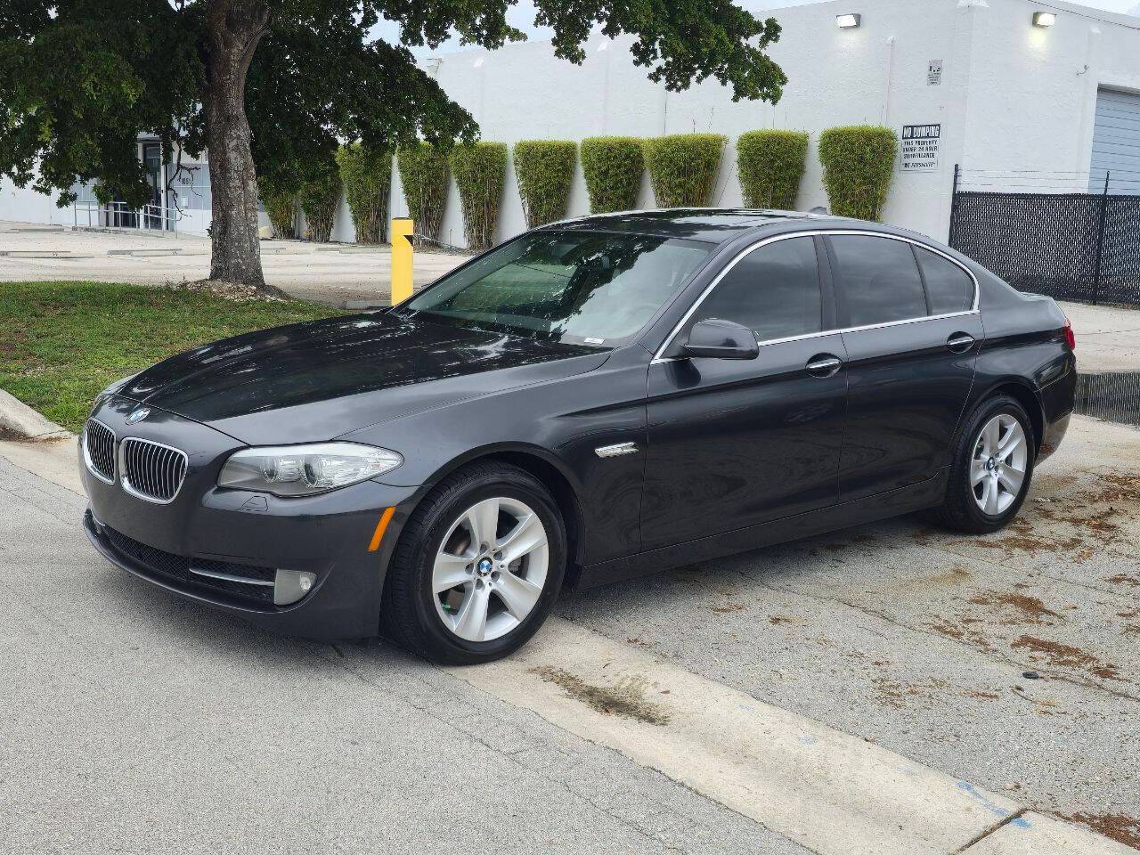 2011 BMW 5 Series 528i — Sedan — 87,713 mi — Hallandale Beach, FL
